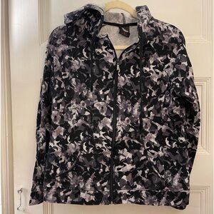 Women’s zip up jacket